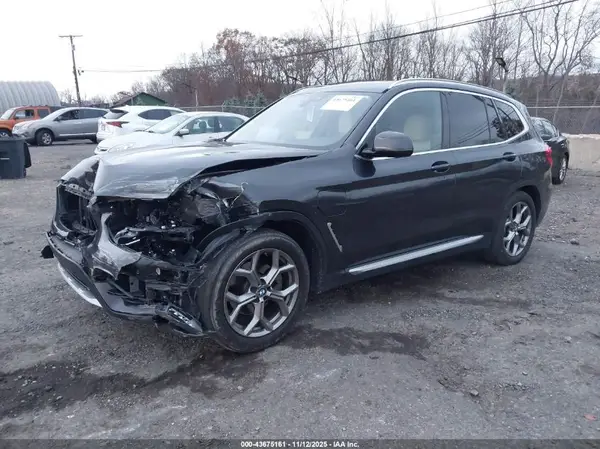 5UXTS1C02L9D35108 2020 BMW X3 - Image 2