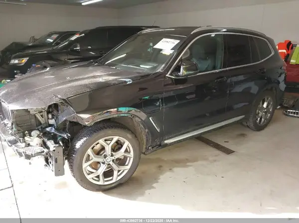 5UXTS1C02M9E16921 2021 BMW X3 - Image 2