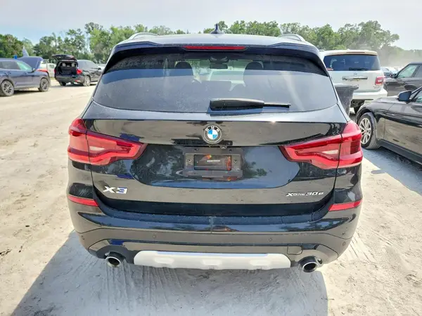 2021 BMW X3 auction photo 6
