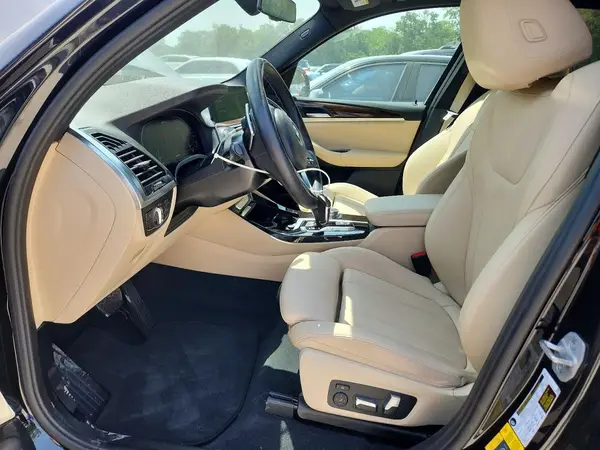 2021 BMW X3 auction photo 7