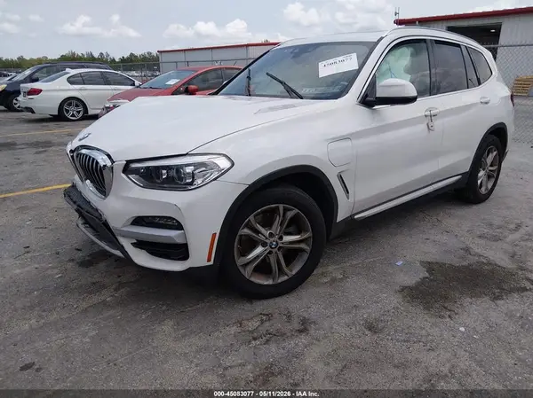 5UXTS1C08M9E29902 2021 BMW X3 - Image 2