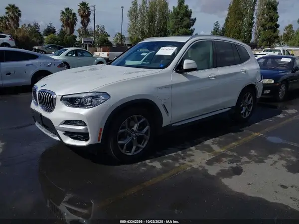 5UXTS1C08M9H54999 2021 BMW X3 - Image 2