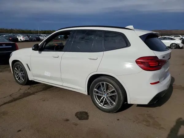 5UXTS3C51J0Y98155 2018 BMW X3 - Image 2
