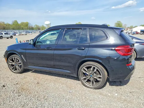 5UXTS3C51J0Z02432 2018 BMW X3 - Image 2