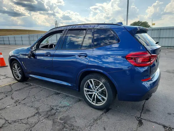 5UXTS3C51J0Z02544 2018 BMW X3 - Image 2