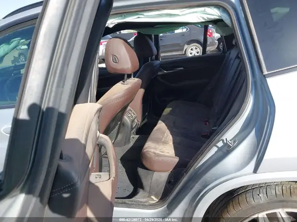 5UXTS3C52J0Z02391 2018 BMW X3 - Image 8