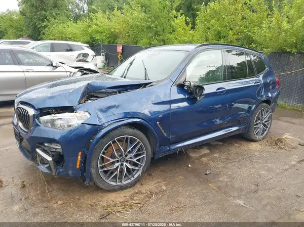 5UXTS3C53J0Y97251 2018 BMW X3 - Image 2