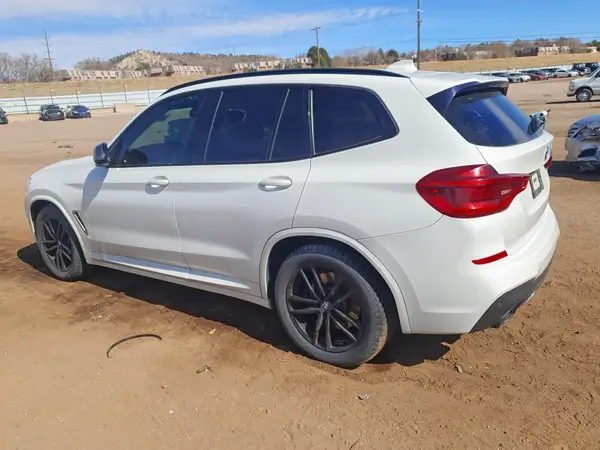 5UXTS3C54J0Y97680 2018 BMW X3 - Image 2