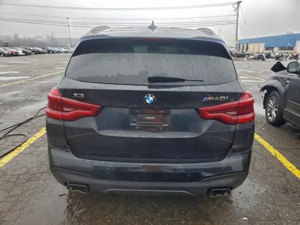 2018 BMW X3 auction photo 6