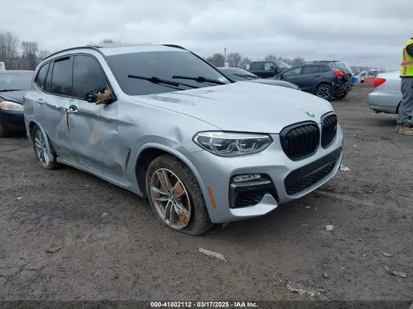 5UXTS3C56J0Z02359 2018 BMW X3 - Image 1