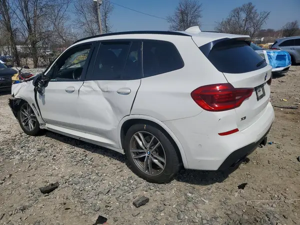 5UXTS3C57J0Y99066 2018 BMW X3 - Image 2