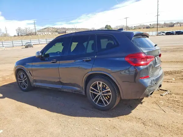 5UXTS3C57J0Z00328 2018 BMW X3 - Image 2