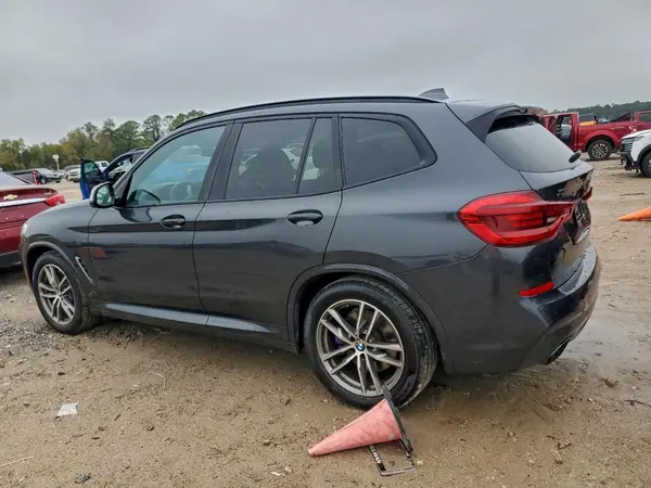5UXTS3C57JLA45907 2018 BMW X3 - Image 2