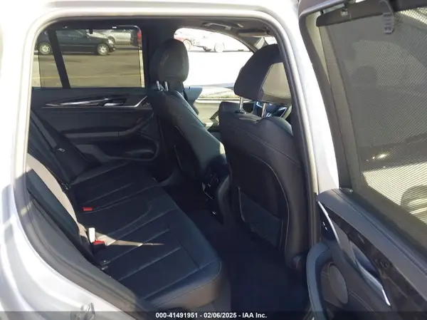 5UXTS3C57K0Z09225 2019 BMW X3 - Image 8