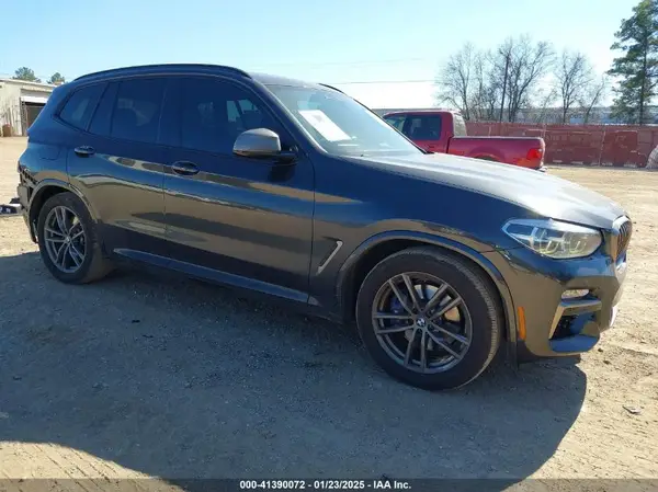 5UXTS3C57KLR73084 2019 BMW X3 - Image 1