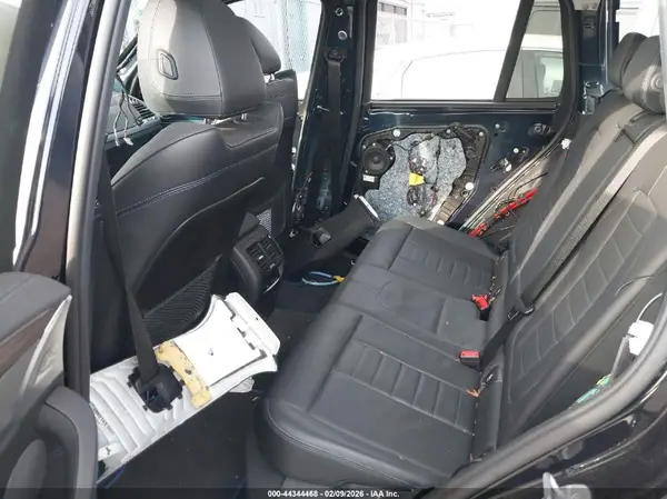 5UXTS3C58J0Y96225 2018 BMW X3 - Image 8