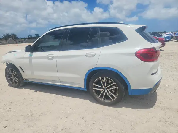 5UXTS3C58J0Y98069 2018 BMW X3 - Image 2