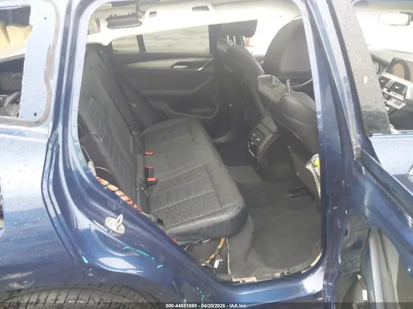 5UXTS3C58J0Z00645 2018 BMW X3 - Image 8