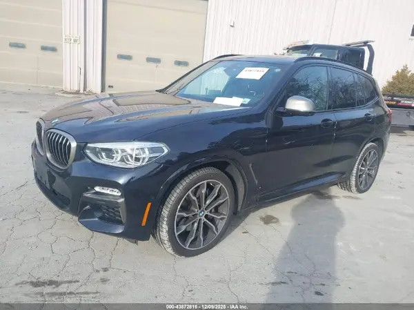 5UXTS3C58K0Z04731 2019 BMW X3 - Image 2