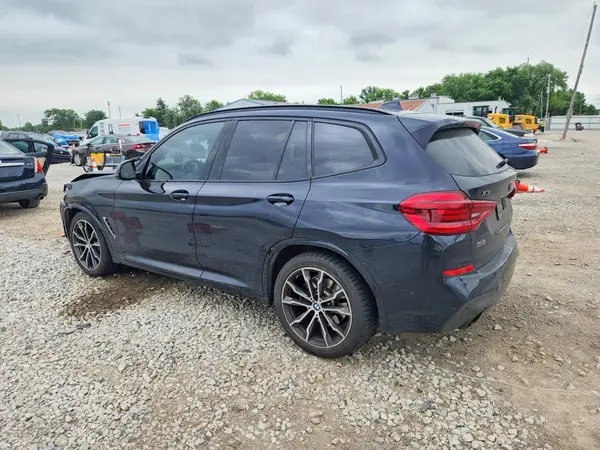 5UXTS3C59J0Y94628 2018 BMW X3 - Image 2
