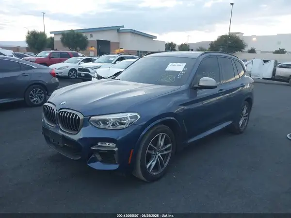 5UXTS3C59J0Y95388 2018 BMW X3 - Image 2