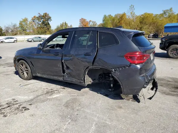 5UXTS3C59J0Y96931 2018 BMW X3 - Image 2