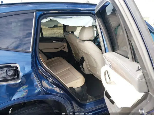 5UXTS3C59JLA45908 2018 BMW X3 - Image 8