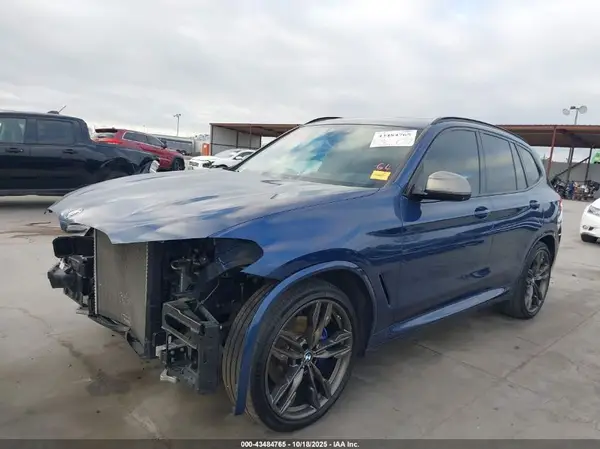 5UXTS3C59K0Z07119 2019 BMW X3 - Image 2