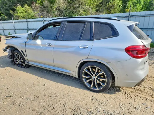 5UXTS3C59KLR73507 2019 BMW X3 - Image 2