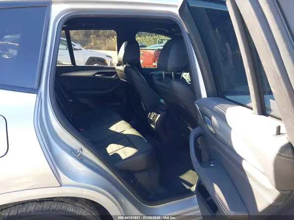 5UXTS3C5XK0Z09574 2019 BMW X3 - Image 8