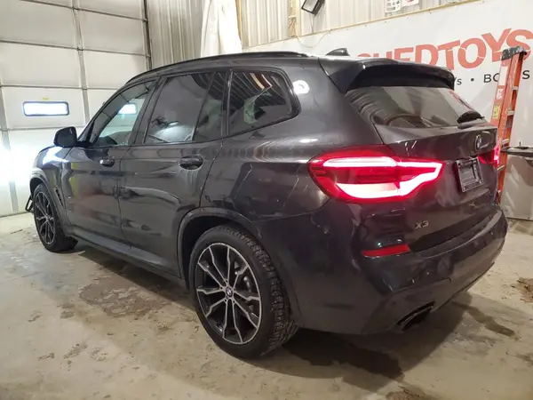 5UXTS3C5XKLR73290 2019 BMW X3 - Image 2