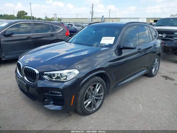 5UXTY3C00L9B37895 2020 BMW X3 - Image 2