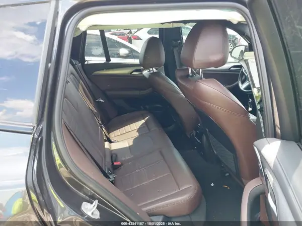 5UXTY3C00L9B37895 2020 BMW X3 - Image 8