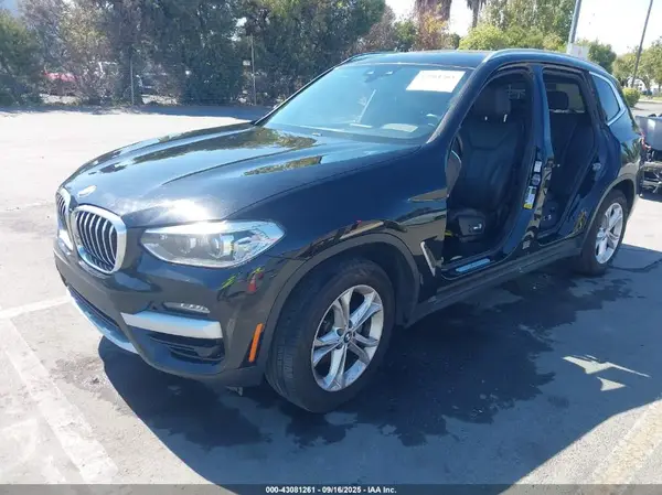 5UXTY3C00L9B58200 2020 BMW X3 - Image 2