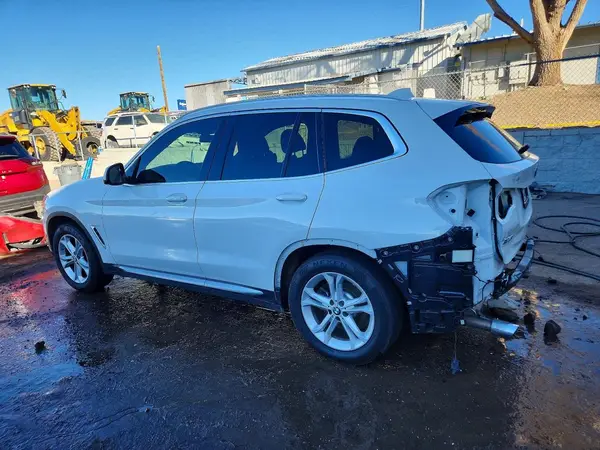 5UXTY3C00L9D41080 2020 BMW X3 - Image 2