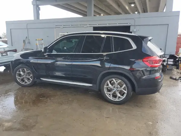 5UXTY3C00L9D65377 2020 BMW X3 - Image 2