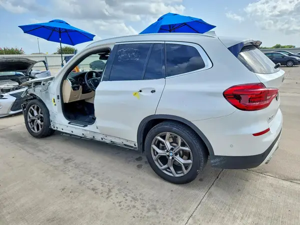 5UXTY3C00M9D87526 2021 BMW X3 - Image 2