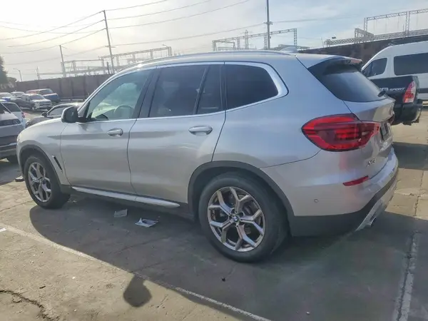 5UXTY3C00M9E54965 2021 BMW X3 - Image 2