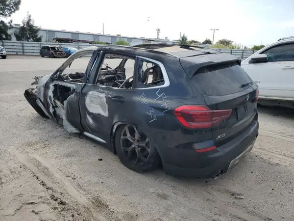 5UXTY3C00M9E84399 2021 BMW X3 - Image 2
