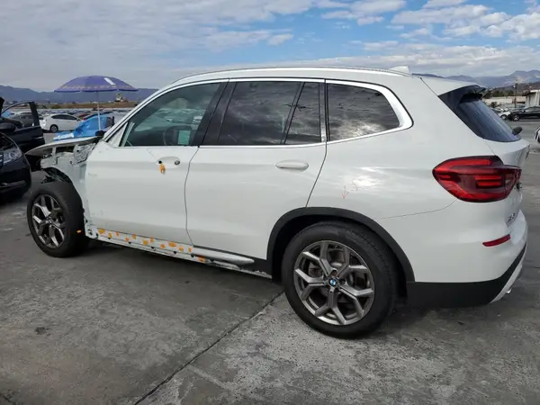 5UXTY3C00M9F79755 2021 BMW X3 - Image 2