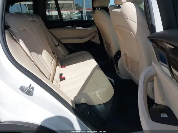5UXTY3C00M9G50081 2021 BMW X3 - Image 8