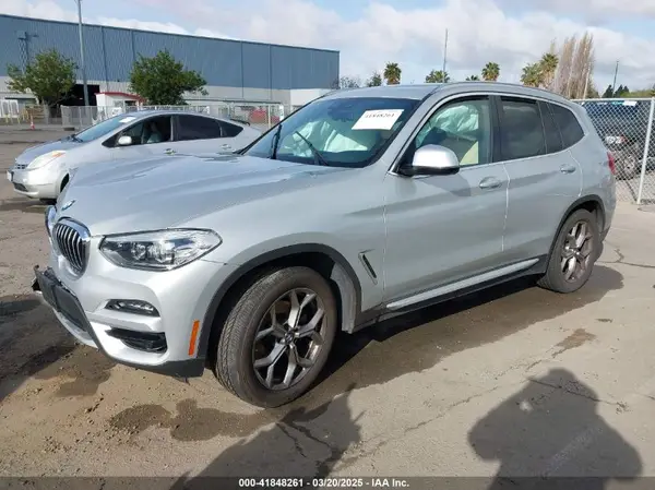 5UXTY3C00M9H14796 2021 BMW X3 - Image 2
