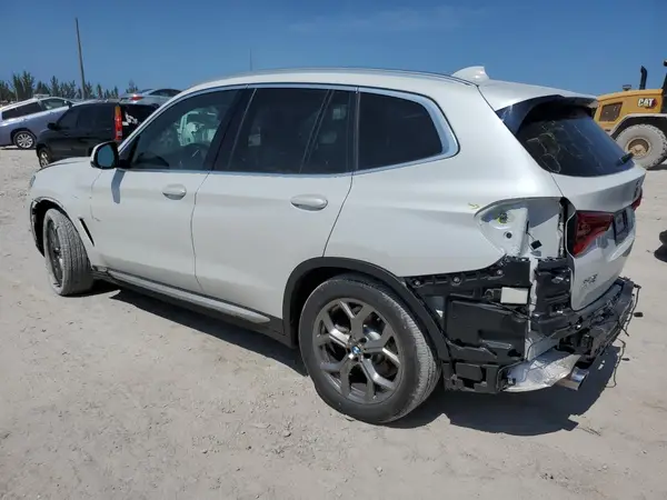 5UXTY3C01L9C08778 2020 BMW X3 - Image 2