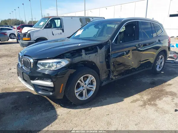 5UXTY3C01L9C63327 2020 BMW X3 - Image 2