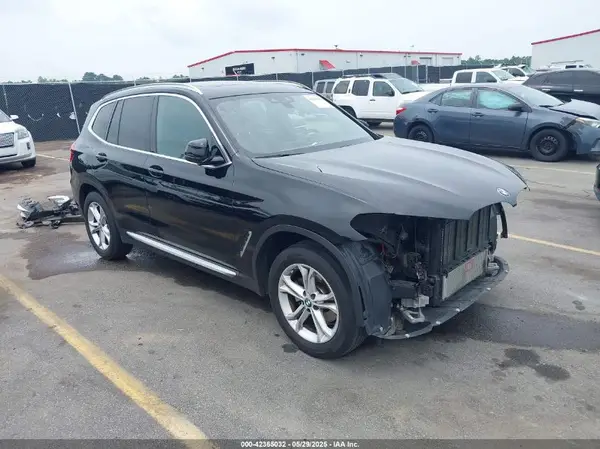5UXTY3C01M9E42906 2021 BMW X3 - Image 1