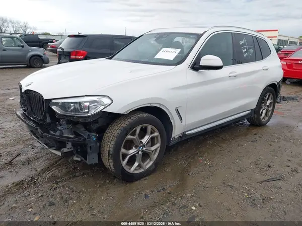 5UXTY3C01M9E87019 2021 BMW X3 - Image 2