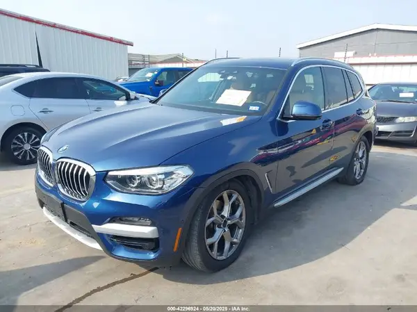 5UXTY3C01M9F26580 2021 BMW X3 - Image 2