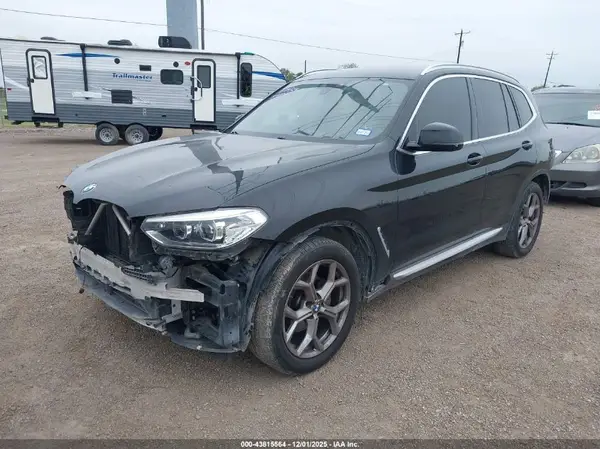 5UXTY3C01M9F50202 2021 BMW X3 - Image 2