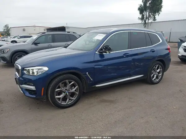 5UXTY3C01M9F54007 2021 BMW X3 - Image 2