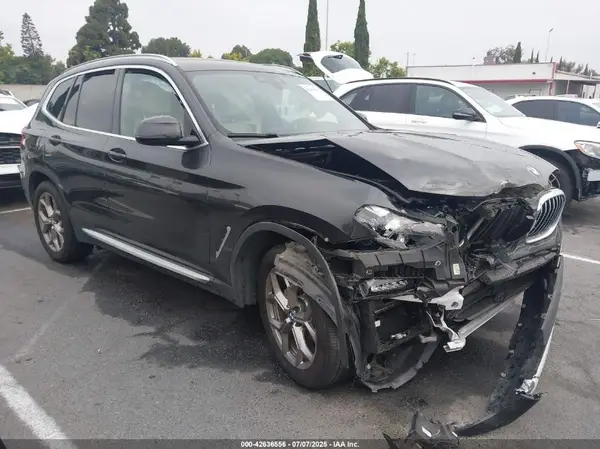 5UXTY3C01M9G76236 2021 BMW X3 - Image 1